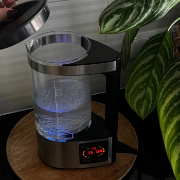 Dzbanek wodorowy FUN-HYDV8 robiący wodę wodorową